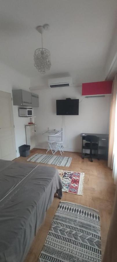 Welcome In Nice! Private Room, Own Bathroom * Nice