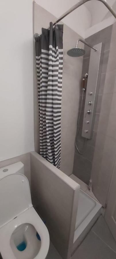 Leilighet Welcome In Nice! Private Room, Own Bathroom *